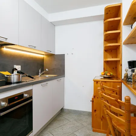 Residenza Chesa Margun 23-5 By Interhome Lägenhet Surlej